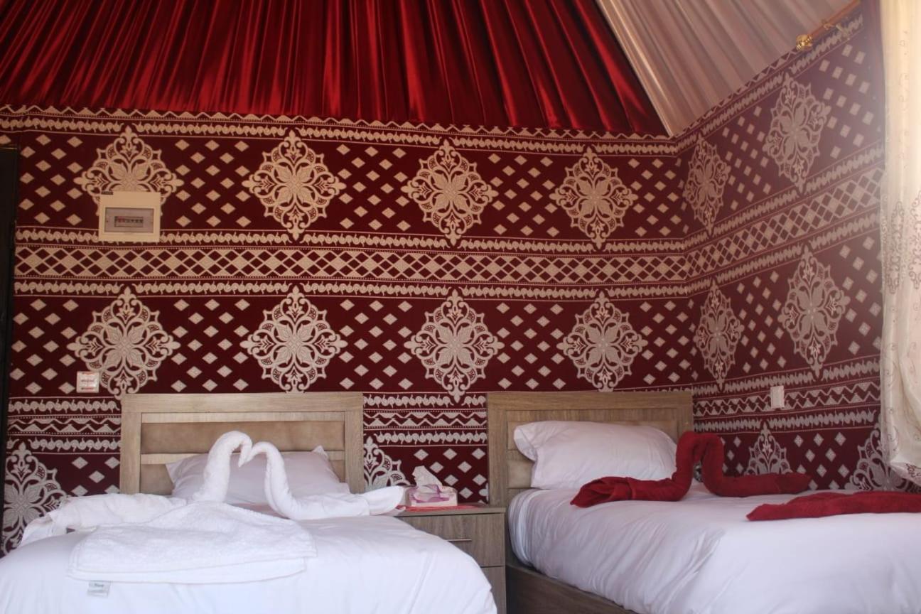 Landscape Rum Camp Hotel Wadi Rum Exterior photo